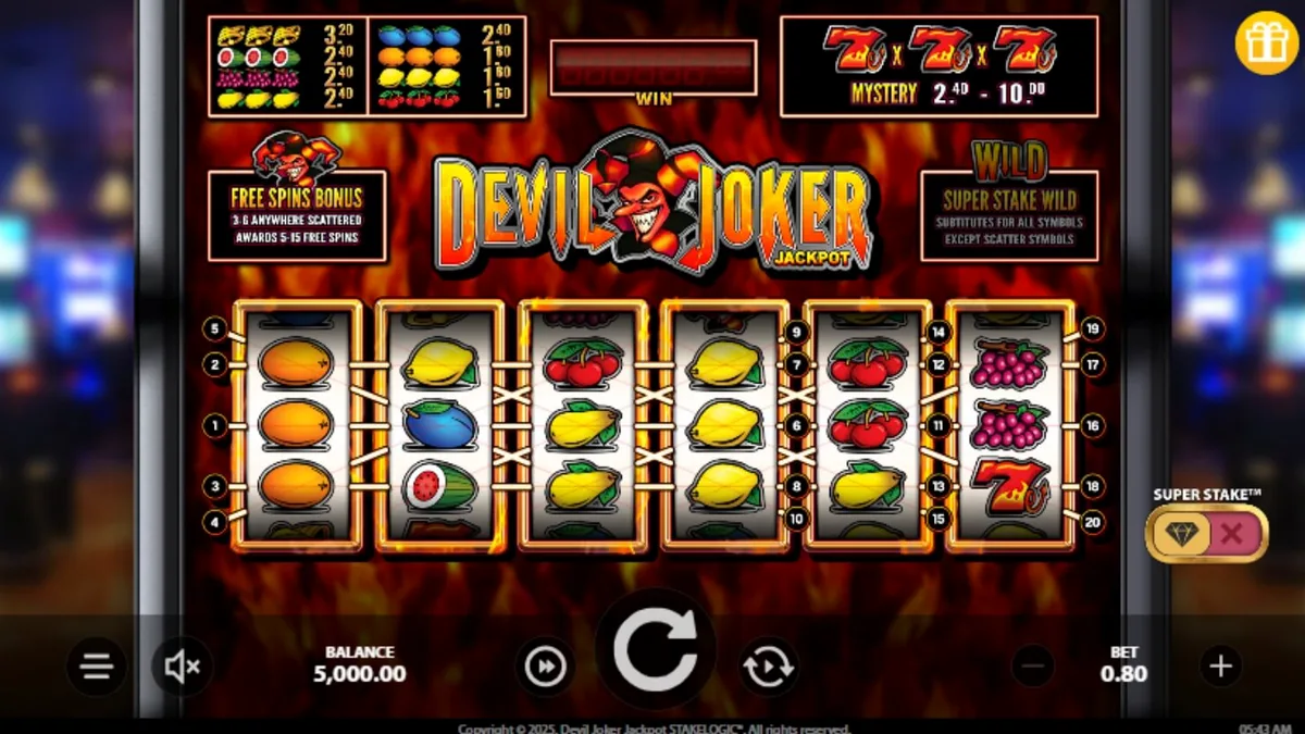 Interface do jogo de slot Devil Joker Jackpot com símbolos clássicos e tema sombrio